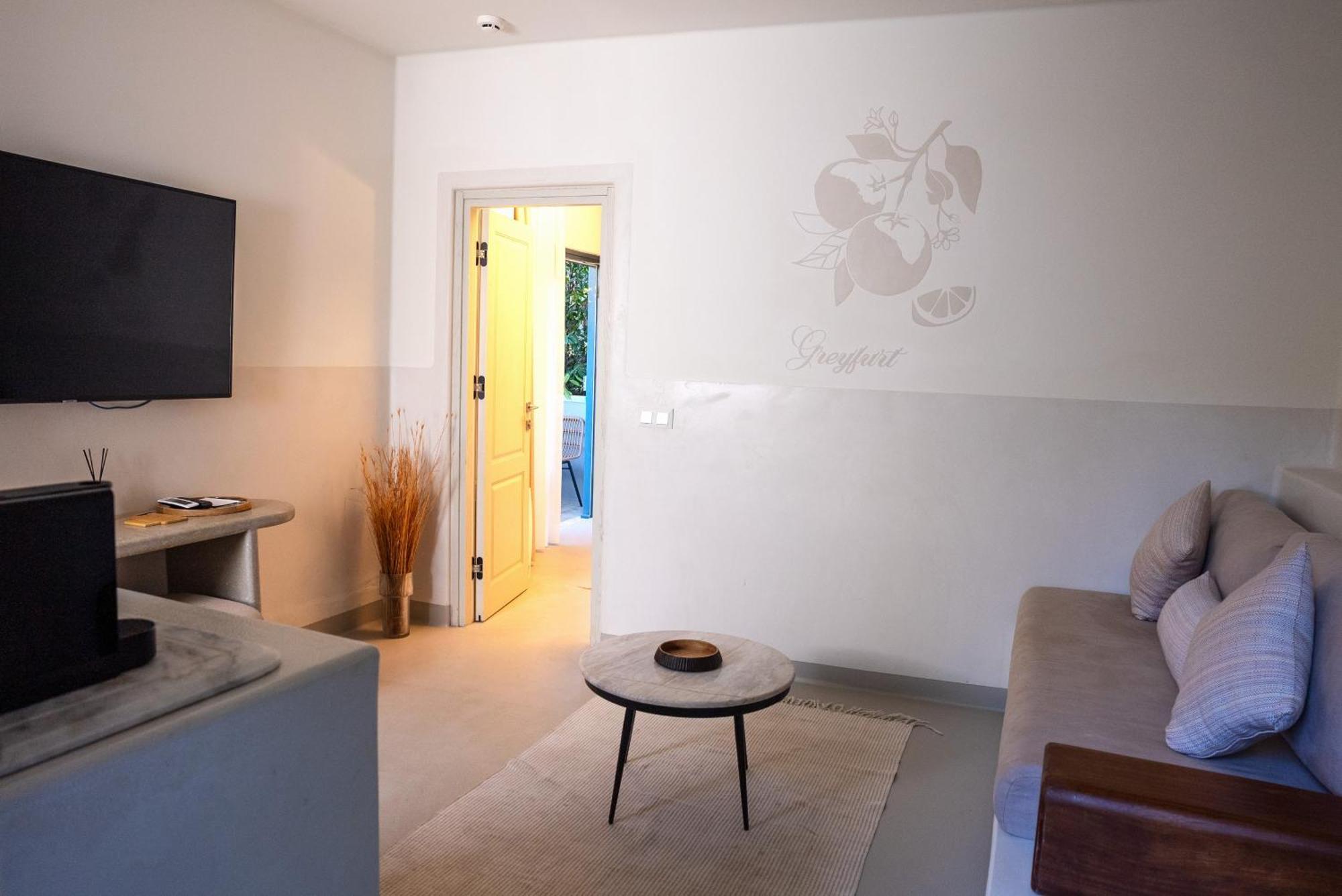 Pilos Suites Turunç Exterior foto