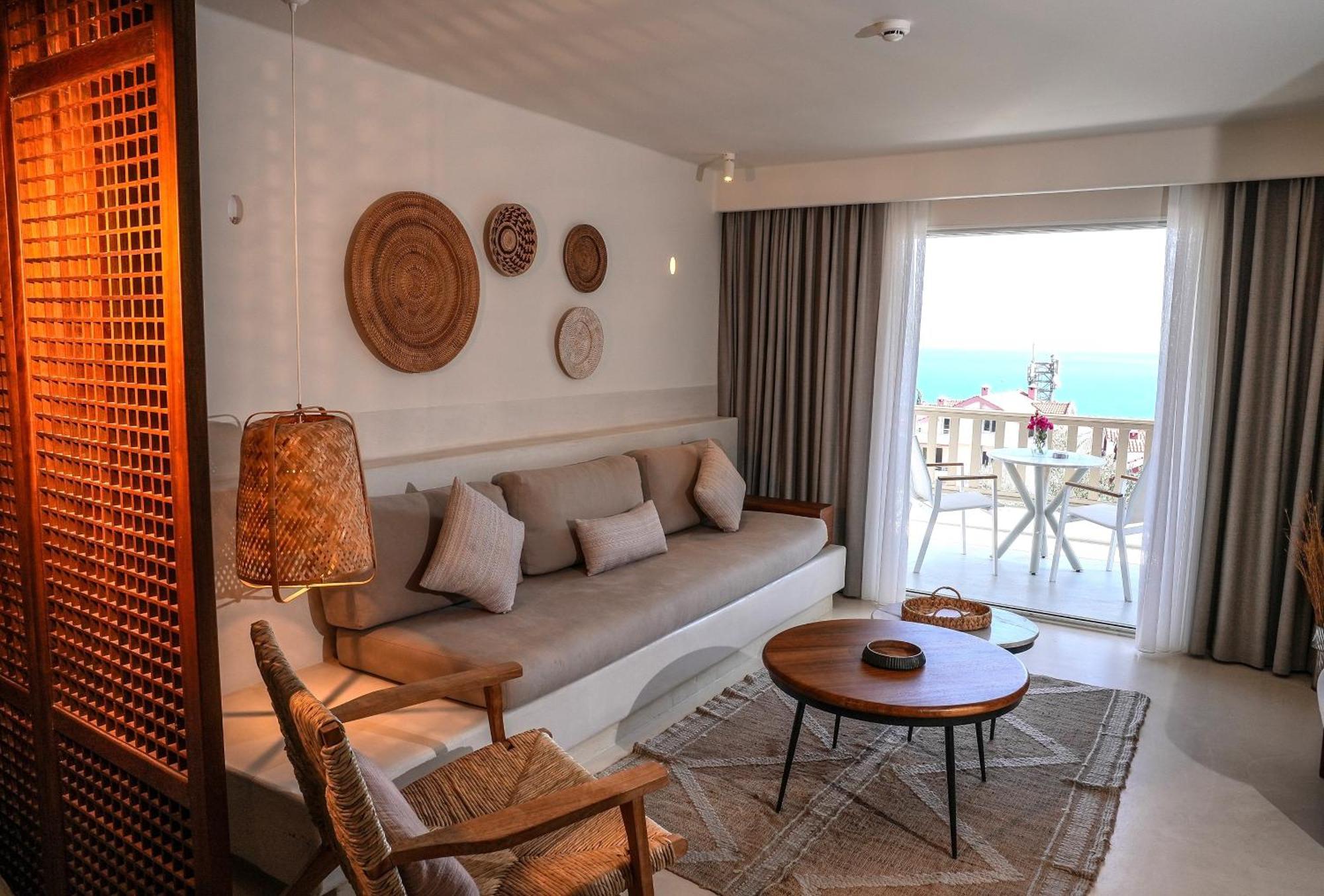 Pilos Suites Turunç Exterior foto